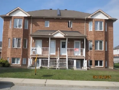 A beautiful and modern 2-bedroom  July 1st next to Plateau Mall Image# 5