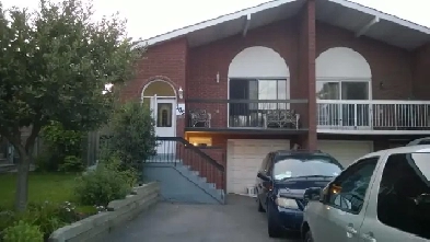 Square one- Large 2-bedroom basement apartment. Image# 3