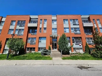 NDG 5 1/2 Fully Renovated Condo for Rent Jul.01 Image# 4
