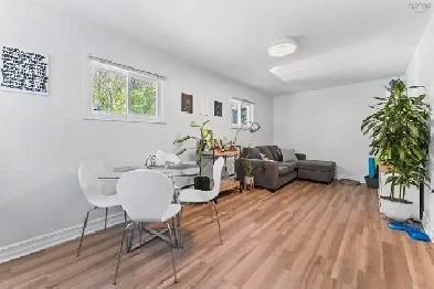 DOG FRIENDLY - 1 BED 1 BATH HOUSE - YARD - DARTMOUTH Image# 10