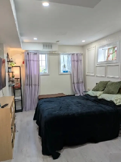 Basement for rent- ( Essa & Ferndale) $ 1300 Image# 1