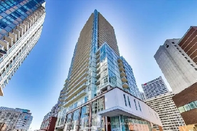 2 Bedroom 2 Bathroom with 1 Parking Yonge & Eglinton Image# 8