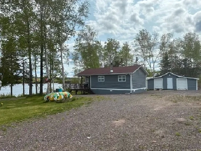 Ocean front cabin /cottage for sale . Image# 5