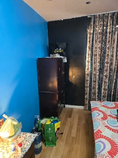 Room for Couples or Girls Image# 1
