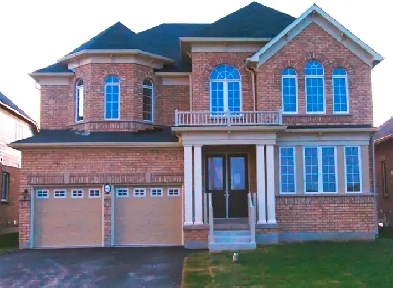 Spacious 4 Bedroom 3,200 sq. ft. Home for Rent in Niagara Falls! Image# 1