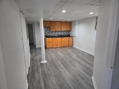 Two Bedrooms Basement Terry Fox Britannia Mississauga $1800 Image# 1