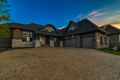 SPECTACULAR Home in Elbow Valley Image# 5