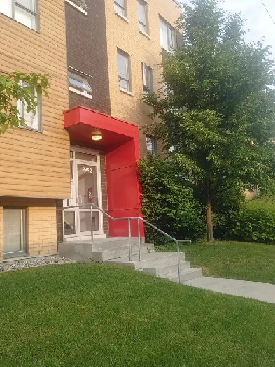 Condo 5½ à Louer – 3 Chambres, Tranquillité & Proche de Tout ! Image# 9