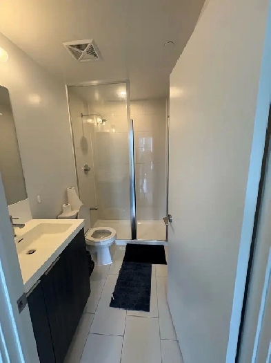2 Bed | 2 Bath Condo – $2,900 – Downtown Toronto | 225 Sumach Image# 3