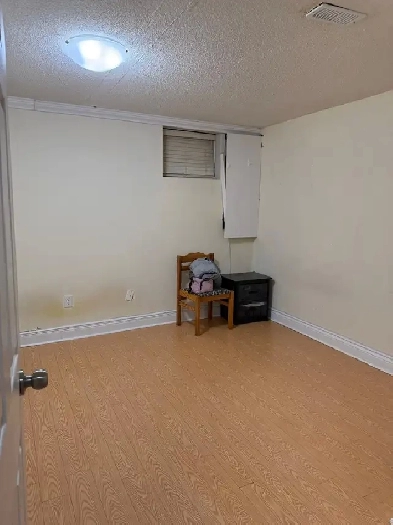1 Bed 1 Bath Apartment Image# 1