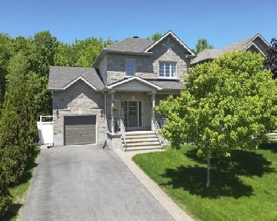 NEW LISTING ALERT - 86 Oasis Street, Limoges Image# 3