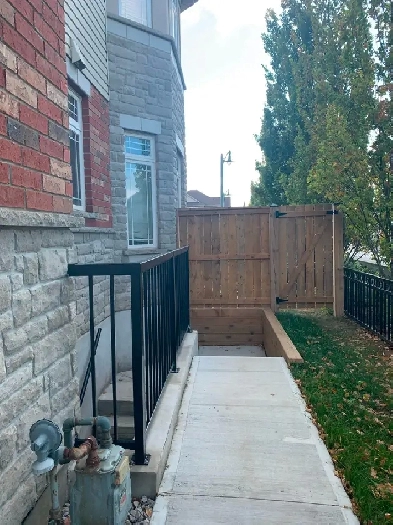 Basement apartment 4 Tolton Drive Near all Amenities Image# 1