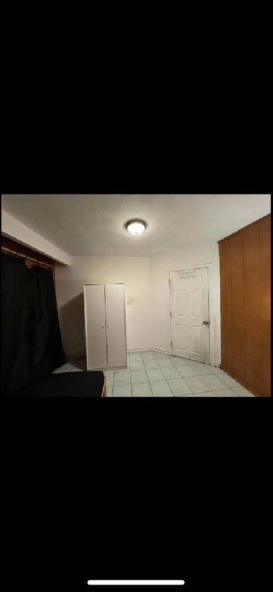 Independent furnished room for rent with shared amenities Image# 2
