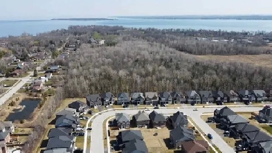Luxury House For Rent in Innisfil Image# 10
