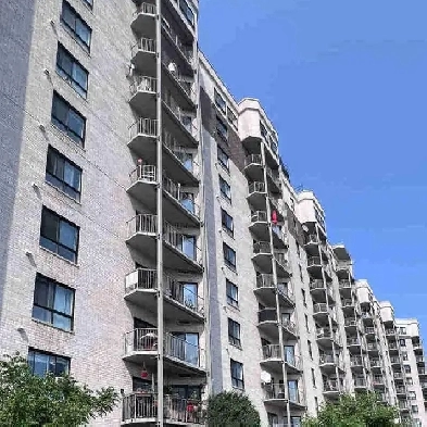 CONDO 4 1/2 À LOUER BROSSARD Image# 1