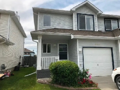 3 Bedroom duplex for rent in west end Image# 1