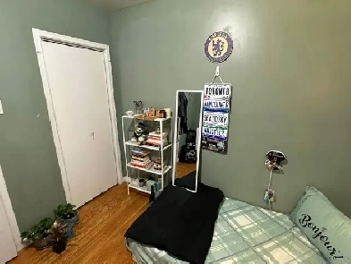 Independent furnished room for rent with shared amenities Image# 1