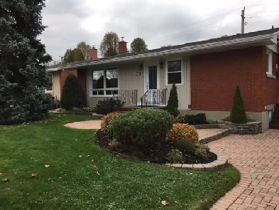 A Beautiful Basement Unit for Rent: 3 beds & 1 bathroom Image# 5