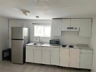 One Bedroom Basement Available (Yonge and Steeles) Image# 1