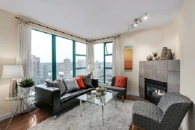 Affordable Downtown Living – Fully Furnished Private Room! Image# 2