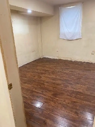 1 Bedroom Basement Apartment for RENT 467 Dundas Street London Image# 1