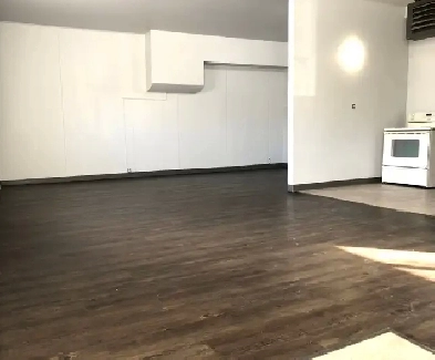 Commercial 600 sq. ft. Space for Rent Image# 1