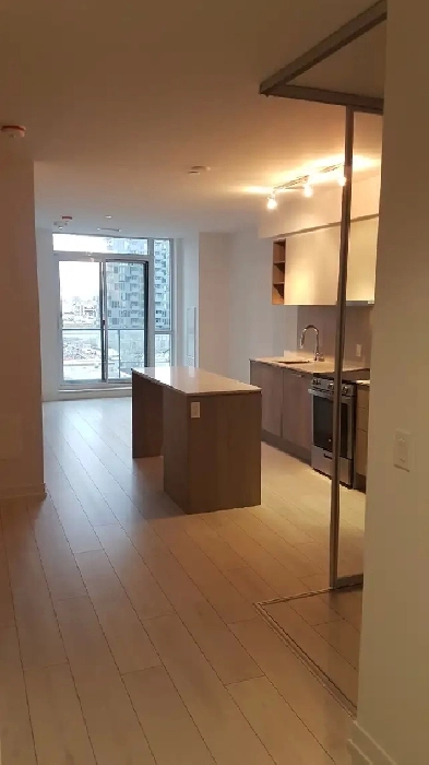 2 BED   DEN CONDO FOR RENT IN TORONTO MIDTOWN NEAR WILSON SUBWAY Image# 8