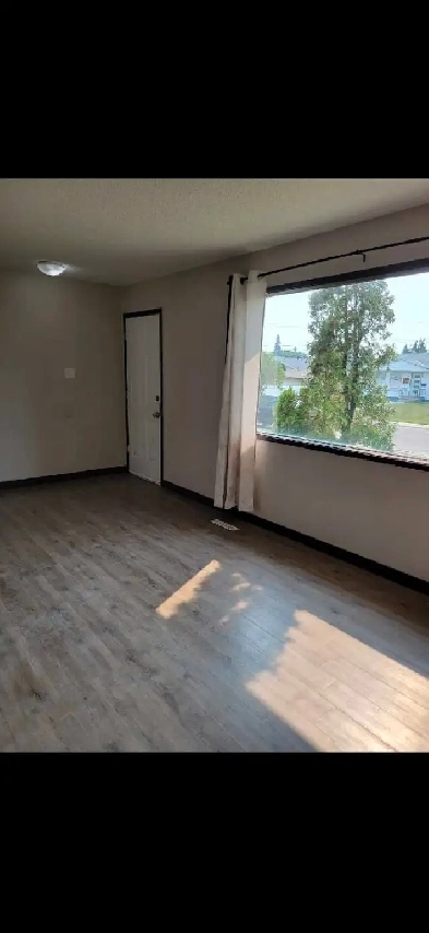3 Bedroom House for Rent Image# 8