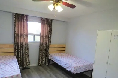 Furnished Room Main flr Females house Grt location Image# 1