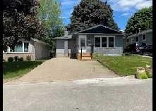 3 Bedroom Upper Unit in Forest Heights Area! (1) Image# 1