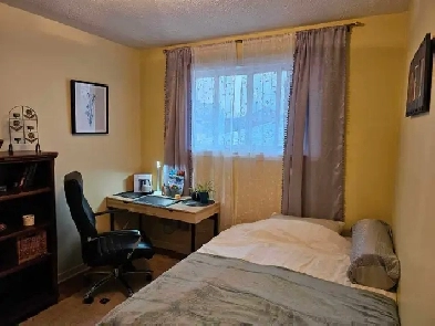 Furnished room for rent East Mississauga Image# 1