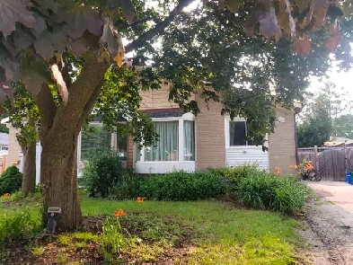 Richmond Crosby 2-Bed Basement Apartment for lease Image# 1