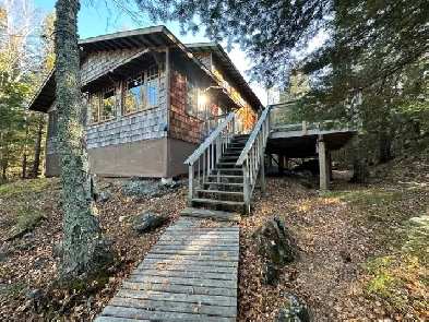 Shoal Lake, Ont.  Charming Waterfront Cottage, Boat-Access Only Image# 17