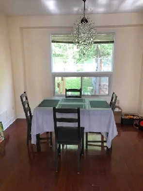 Shared Room for Women in Brampton Image# 1