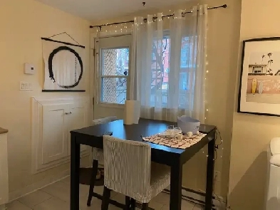 Magnifique 3 1/2 Rien inclus Image# 1