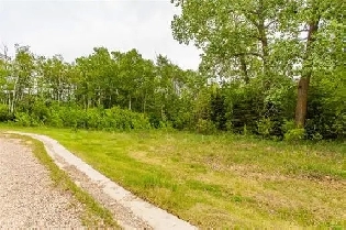 Fully serviced lot 5 in Alix – Ready for your dream home! Image# 1