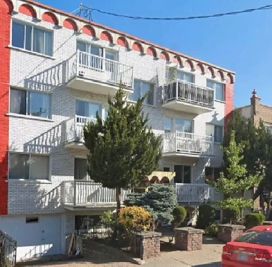 Grands 4 1/2 Image# 1