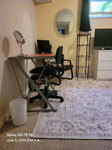 FEMALE for Room Rental in Shared Accommodations (Private House) Image# 3