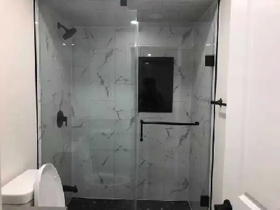 Room for rent is available in Oshawa Image# 1