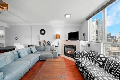 Smart City Living – Downtown Rooms Image# 3