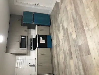 2BD 1Bath Basement for Rent in Prime Location in South Surrey Image# 3