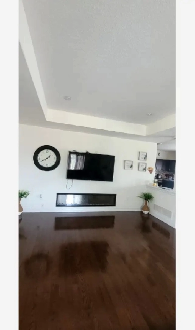 4 bedroom with 2.5 bathroom available for rent Image# 1