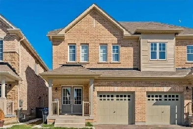 Excellent 3 Bed 3 Washroom Home For Rent in Brampton Image# 1