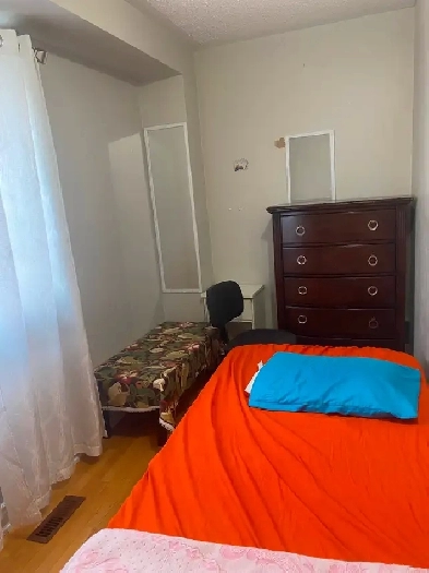 Furnished room for rent Image# 1