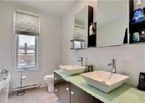 Condo For Sale / A Vendre - Vente Rapide - Disponible Image# 5
