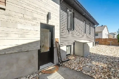 Renovated Basement Apartment in Orleans Image# 3