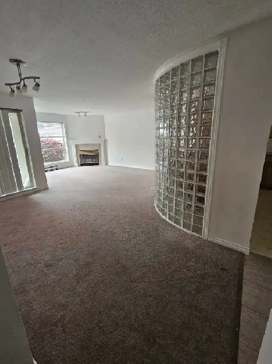 2 bed 2 bath Image# 2