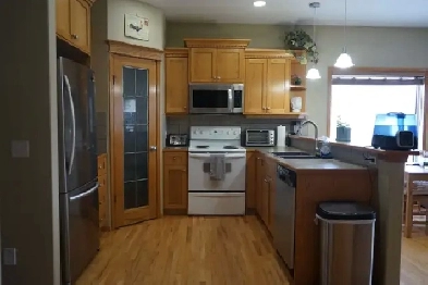 STRATHMORE Home for Rent - 2 BED   2 BR Image# 12