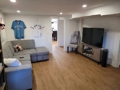 Bright and Spacious 1 Bedroom Apartment Image# 8