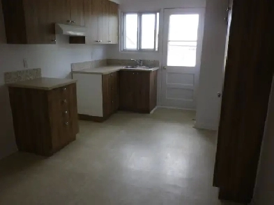 Appartement 5 1/2 a louer a Ville D'Anjou( Montréal) Image# 2
